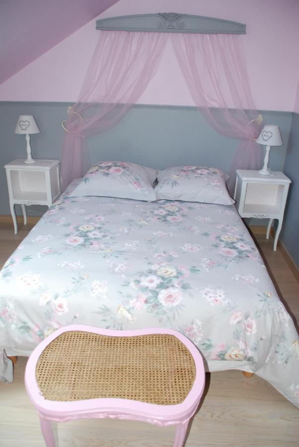 Chambre D'Hotes "Les Paturelles" Fougères-sur-Bièvre Kültér fotó